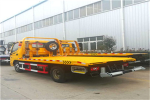 东光附近拖车救援搭电