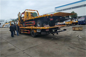 东光同城汽车补胎